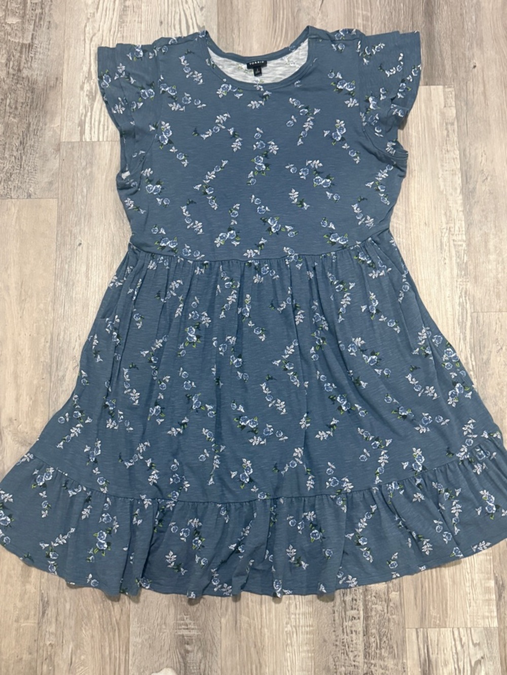 Torrid Size 2 (2X) Blue Floral Midi Dress Boho Tiered Ruffle Flutter Sleeve